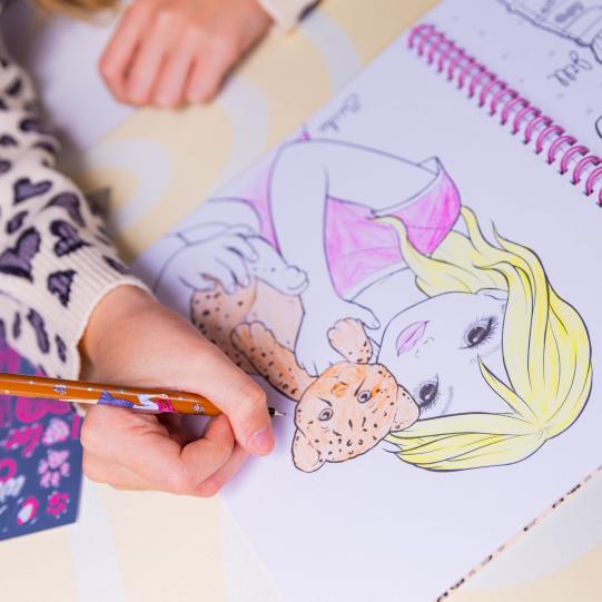 TOPModel Livre de coloriage LEOHEART