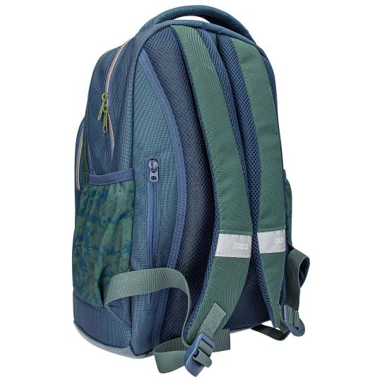 Adventure World Schoolbackpack With Snake