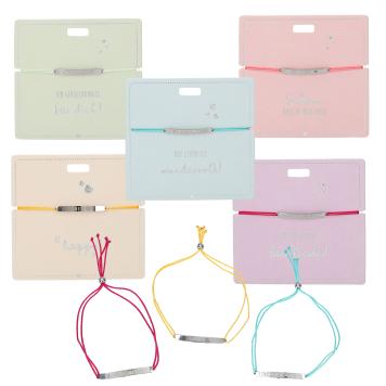 Armbanden met teksten, duits