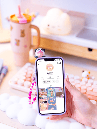 Lolli Riot & Friends: Sammelfiguren für Smartphone, Office und Alltag!
