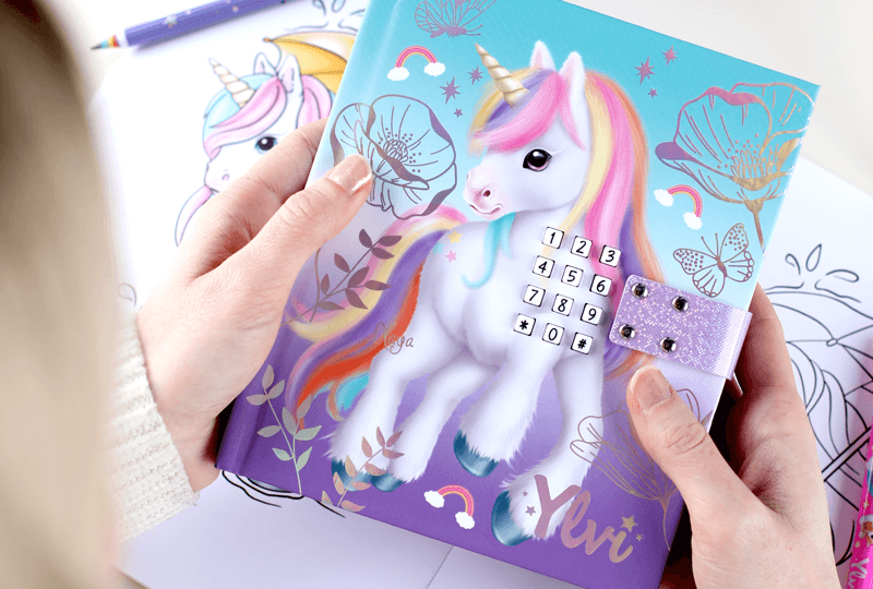 Diario Unicorno con LED, codice e suono di Ylvi